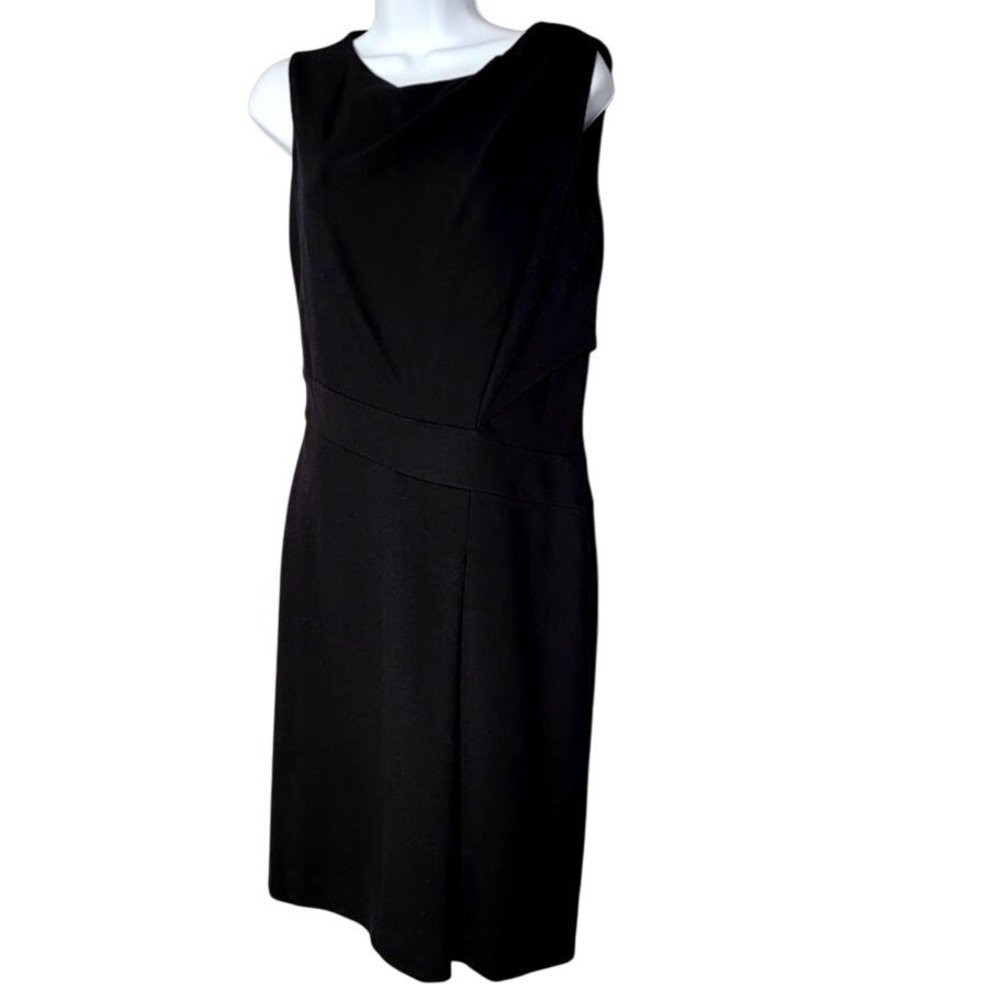 Escada Black Sleeveless Fit & Flare Dress 36 6 Elegant Tailored‎ Old Money Chic